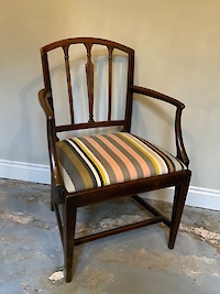 Georgian mahogany elbow chair Image 2