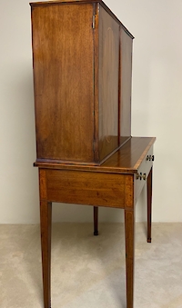 Georgian mahogany writing cabinet Image 5