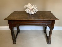 Early 17th century oak side table Image 1