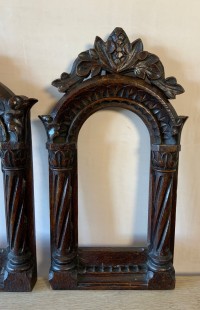 Set of 3 carved oak frames Image 6